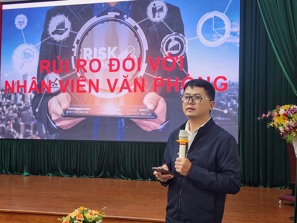Công ty Điện lực Sơn La tổ chức tập huấn định kỳ an toàn, vệ sinh lao động theo Nghị định 44/2016/NĐ-CP